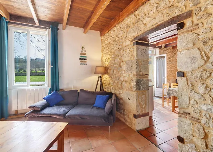 Les Naudines Laura Tatil Evi *